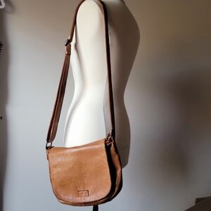 Genicci Brown Leather Crossbody Bag